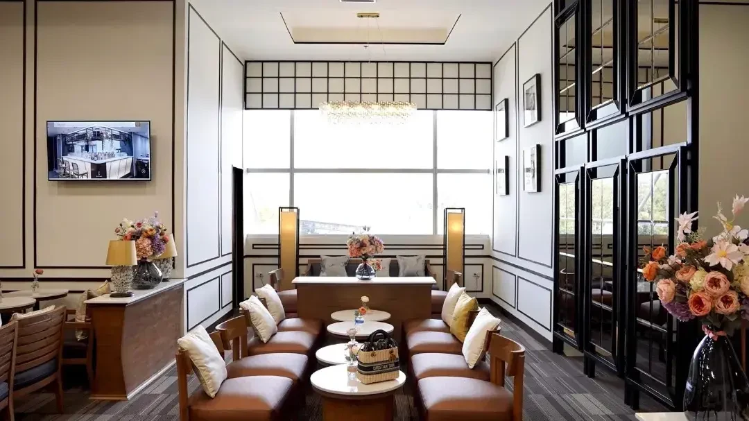 Coral Lounge CNX