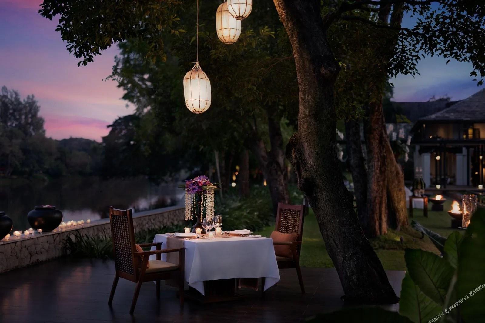 Anantara Chiang Mai Resort &mdash; riverside dining as the light goes