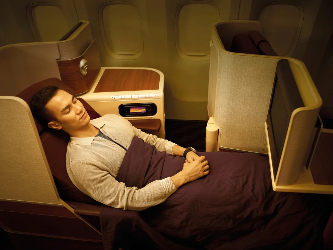 Thai Airways Royal Silk — amenities