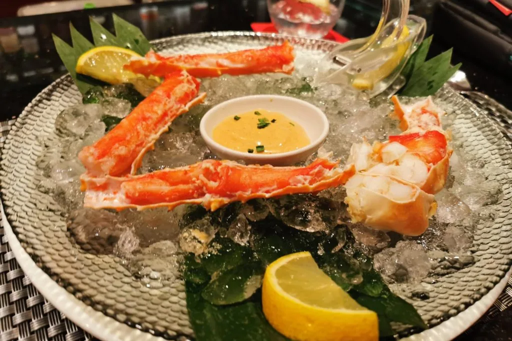 Cafe des Amis — chilled seafood and caviar from the menu