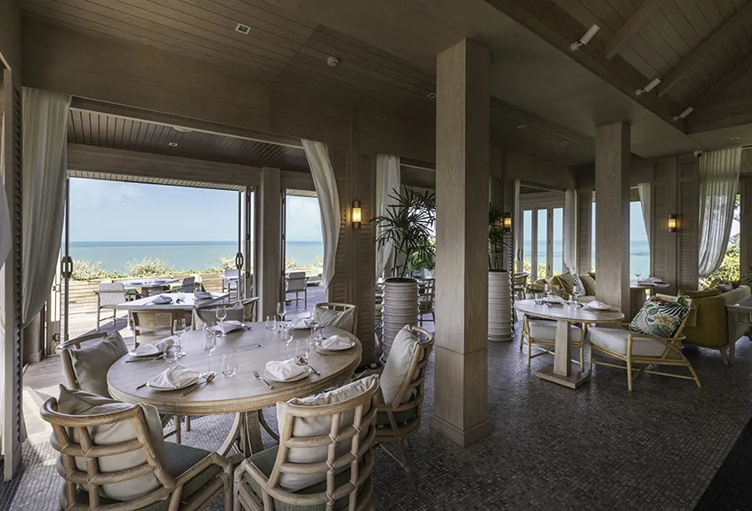 Long Dtai at Cape Fahn, Koh Samui — dining room open to the sea